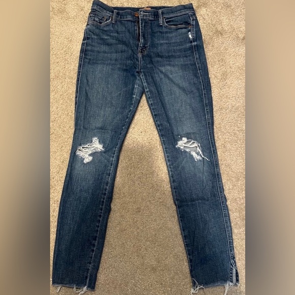 Mother Denim The Vamp Fray Distressed Jeans in Crazy Like a Fox - 29 - Picture 5 of 9